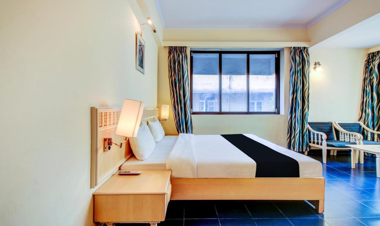 Hotel Kadamb Residency Bombay Esterno foto