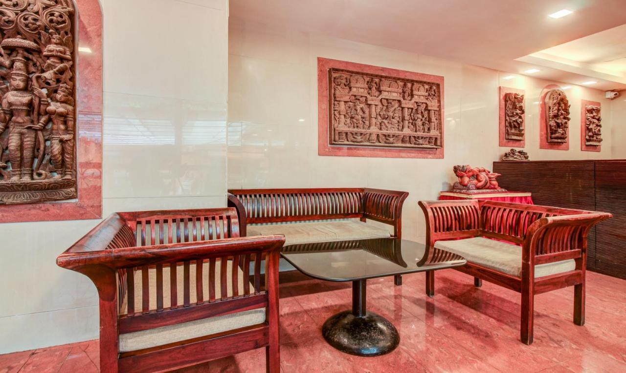 Hotel Kadamb Residency Bombay Esterno foto